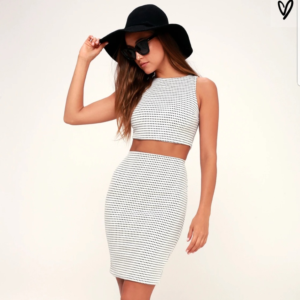 JOLEE BLACK AND WHITE GRID PRINT PENCIL SKIRT